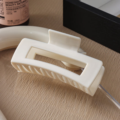 SoftGrip™ Silicone Hair Claw Clip | Comfortable All-Day Hold